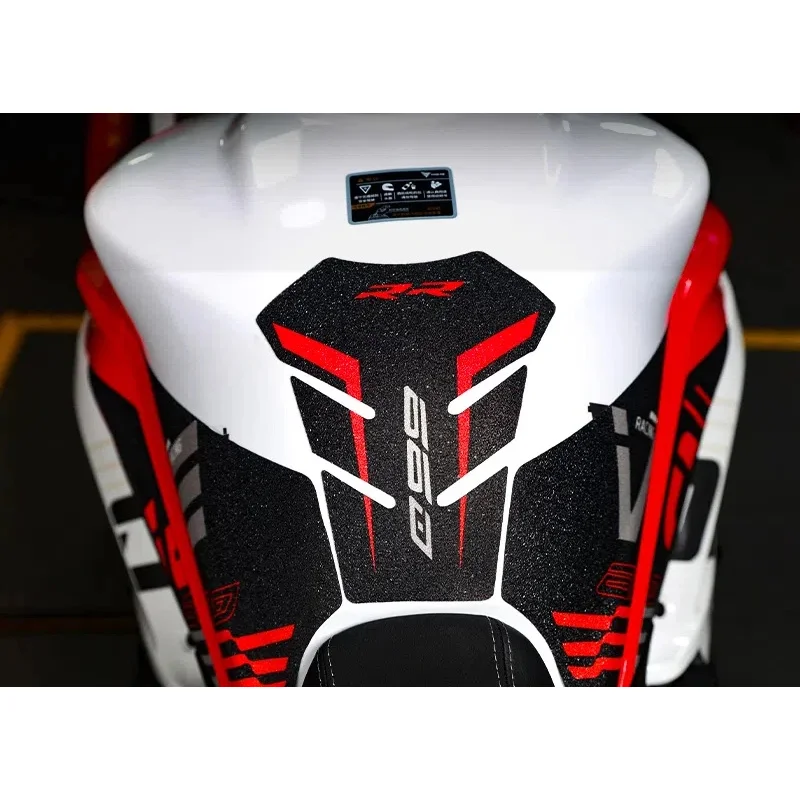 Motorcycle Bodywork Fairing Sticker Tank Pads Gas Knee Grip Traction Sticker Protector For VOGE RR660S 2024
Motorcycle Bodywork Fairing Sticker Tank Pads Gas Knee Grip Traction Sticker Protector For VOGE RR660S 2024