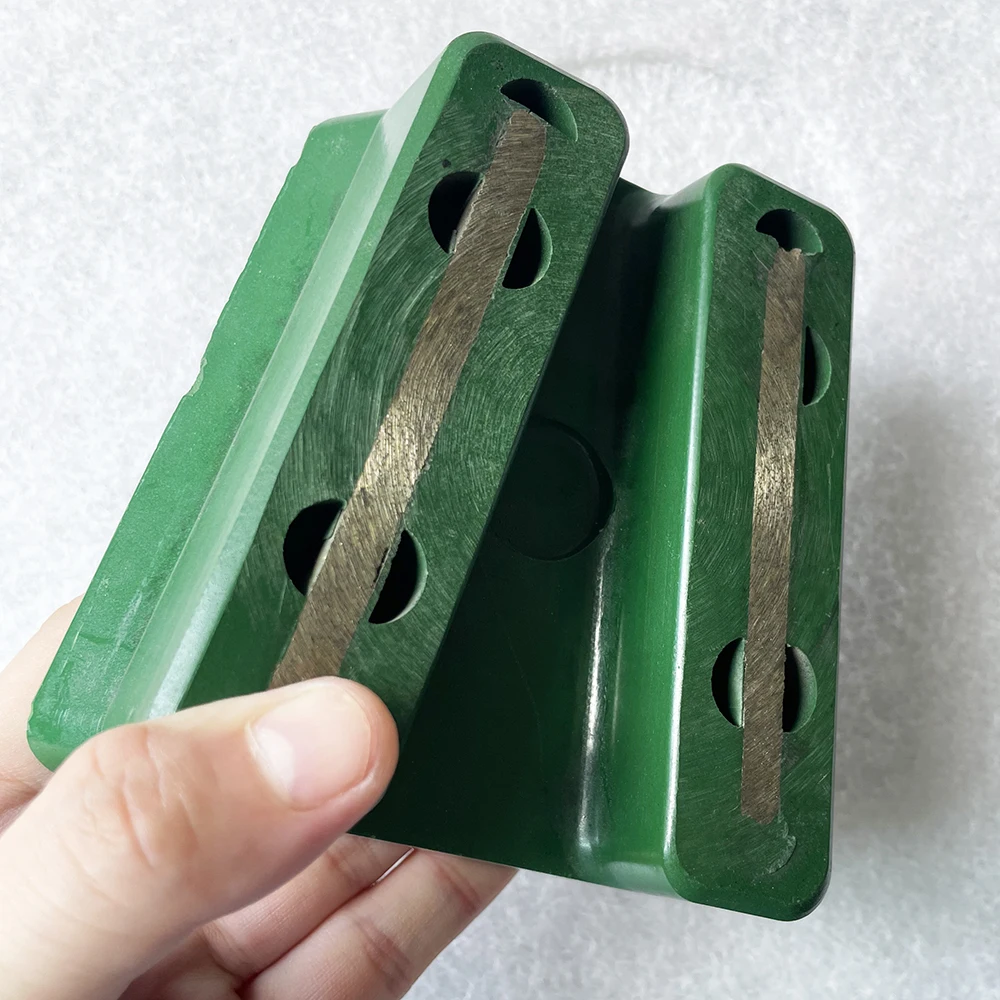 Frankfurt Abrasive Resin Metal Grinding Tool Diamond Polishing Block for Grinding Marble Granite Stone
Frankfurt Abrasive Resin Metal Grinding Tool Diamond Polishing Block for Grinding Marble Granite Stone