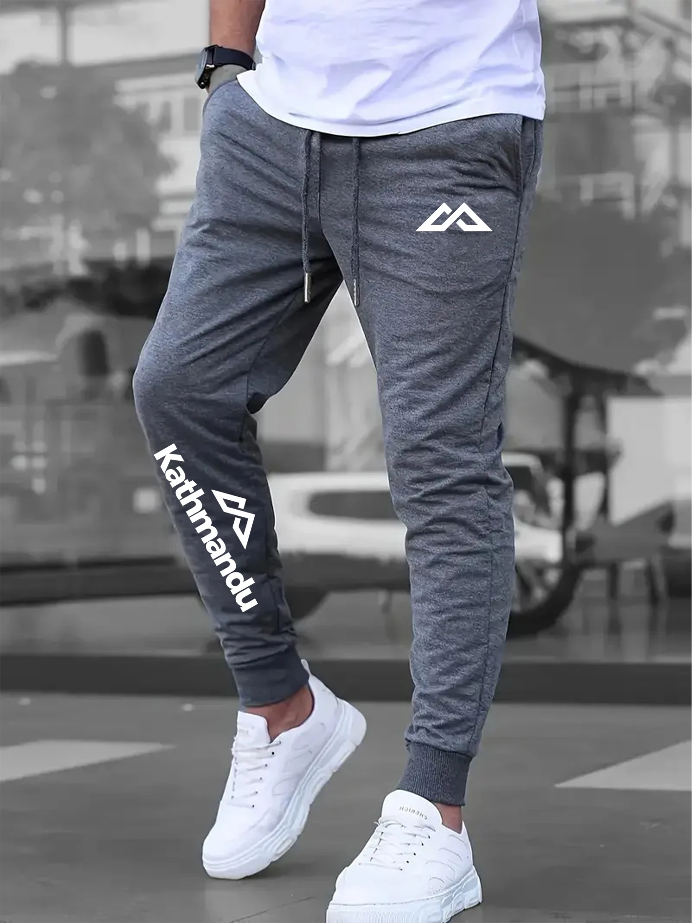 Men's Loose Drawstring Waist Sweatpants, Wrinkle-resistant & Skin-friendly Fabric, Cuffed Ankle, Invisible
Men's Loose Drawstring Waist Sweatpants, Wrinkle-resistant & Skin-friendly Fabric, Cuffed Ankle, Invisible