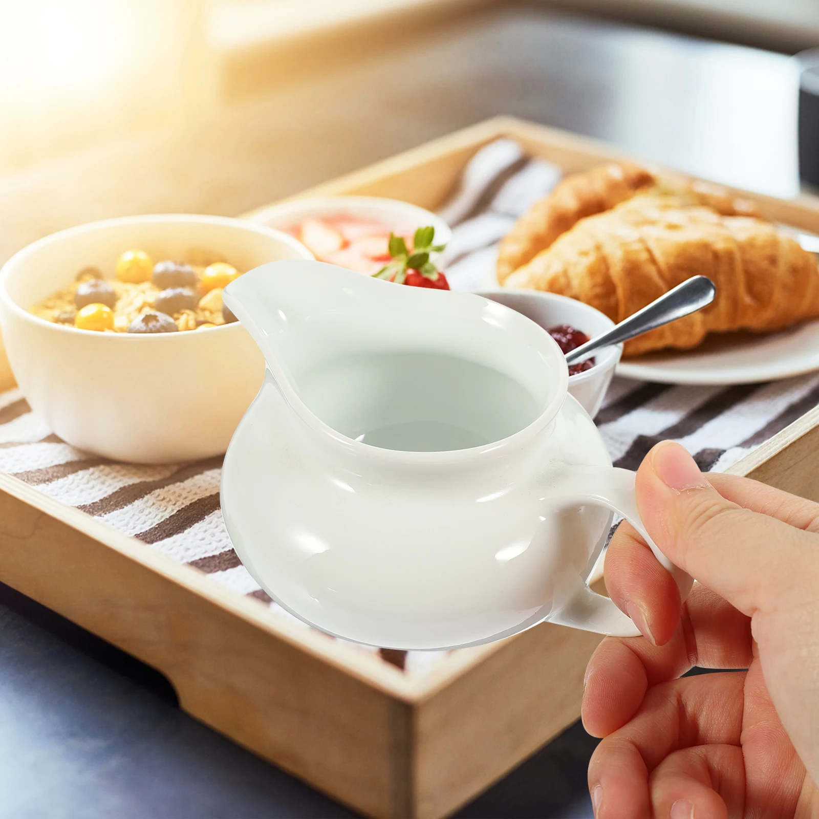 1Pcs White Ceramic Milk Cup Sauce Jug Coffee Frothing Cup Kitchenware Practical Sturdy Easy Clean Kitchen Supply 
1Pcs White Ceramic Milk Cup Sauce Jug Coffee Frothing Cup Kitchenware Practical Sturdy Easy Clean Kitchen Supply