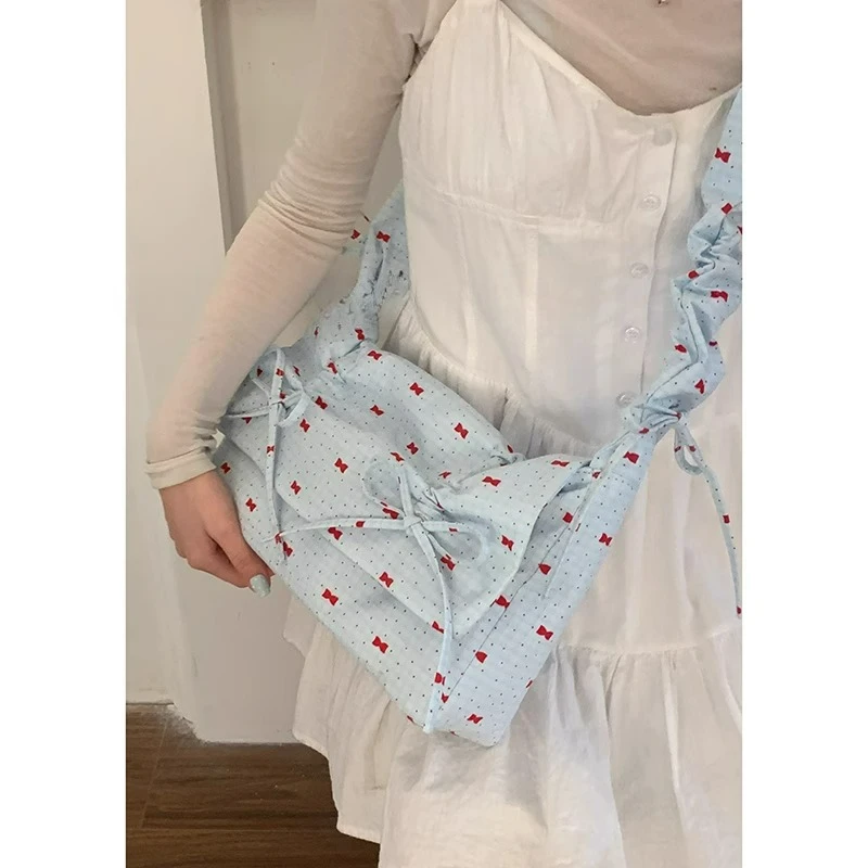 Summer Floral Canvas Shoulder Bag for Women 2025 New Sweet Bow Pleated Single Shoulder Handbag
Summer Floral Canvas Shoulder Bag for Women 2025 New Sweet Bow Pleated Single Shoulder Handbag