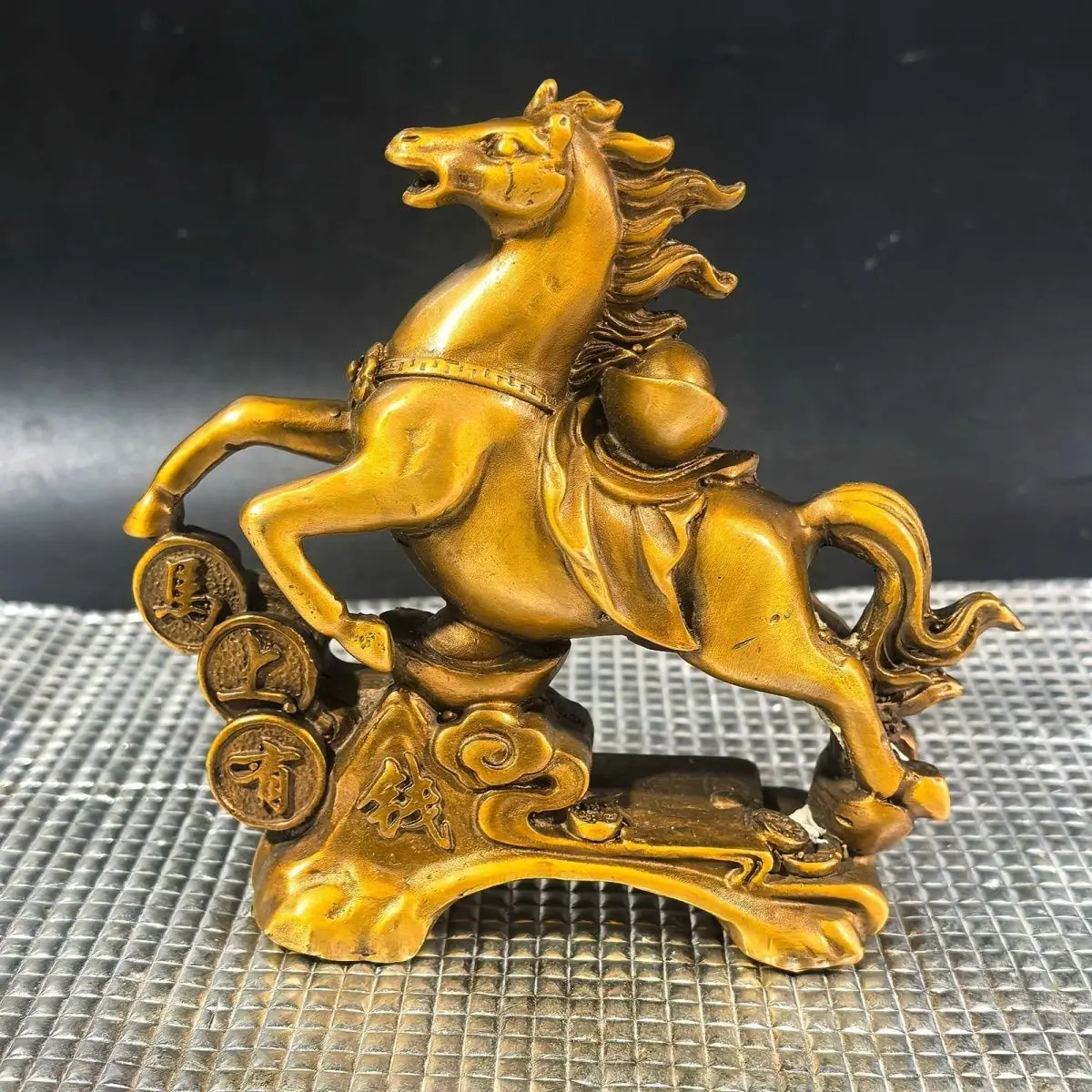 Brass Collection Pure Brass Horse Ornament Home Office Furniture Ornament Store Wine Cabinet Office Ornament
Brass Collection Pure Brass Horse Ornament Home Office Furniture Ornament Store Wine Cabinet Office Ornament