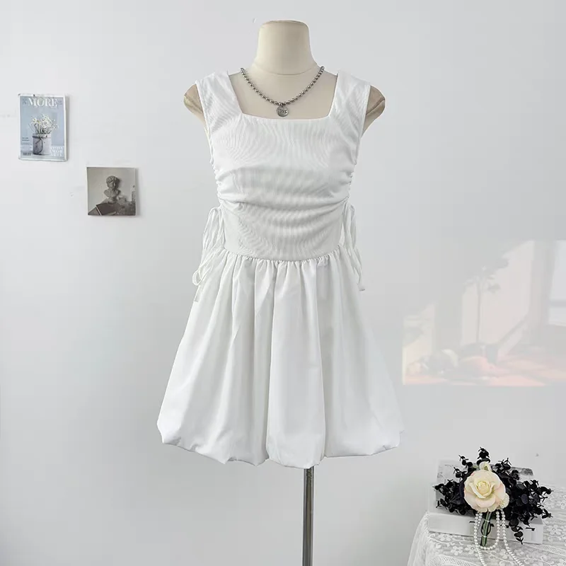 2025 Spring and Summer New Ballet Women Square Collar Drawstring Strap Flower Bud Dress White and Black Short Spaghetti Dress
2025 Spring and Summer New Ballet Women Square Collar Drawstring Strap Flower Bud Dress White and Black Short Spaghetti Dress