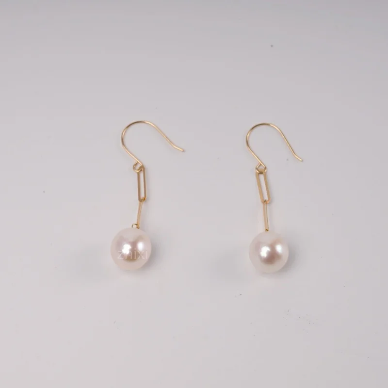 New 18K Gold Earrings Long Drop Pure AU750 Natural Freshwater Round Fine Jewelry Exclusive Party Wedding Gift For Women E1003
New 18K Gold Earrings Long Drop Pure AU750 Natural Freshwater Round Fine Jewelry Exclusive Party Wedding Gift For Women E1003