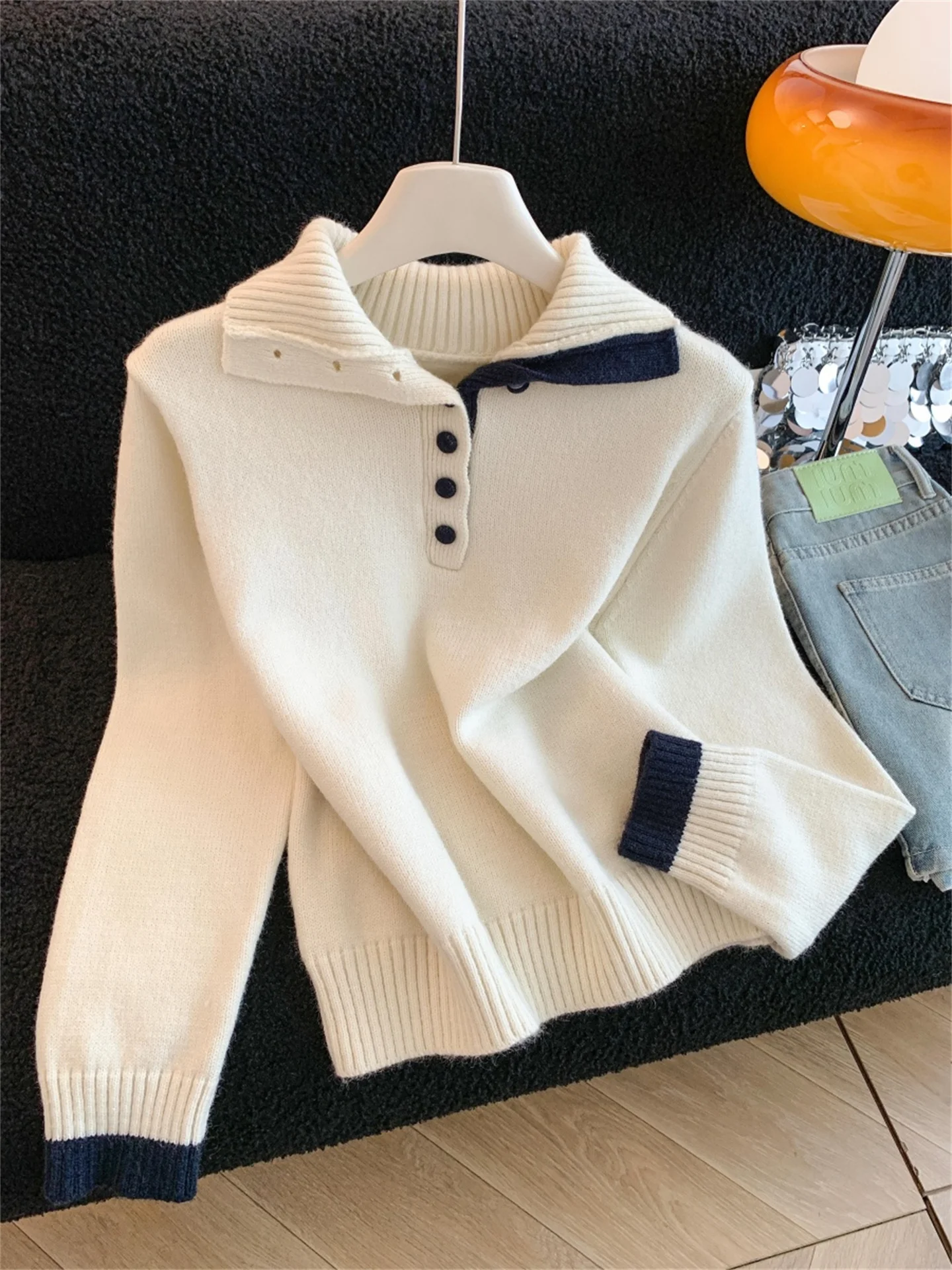 Sweet Style Knitted Sweater High Neck Soft Cozy Women's Autumn Winter Button Design Casual Comfortable Fit Long Sleeve C...
Sweet Style Knitted Sweater High Neck Soft Cozy Women's Autumn Winter Button Design Casual Comfortable Fit Long Sleeve C...