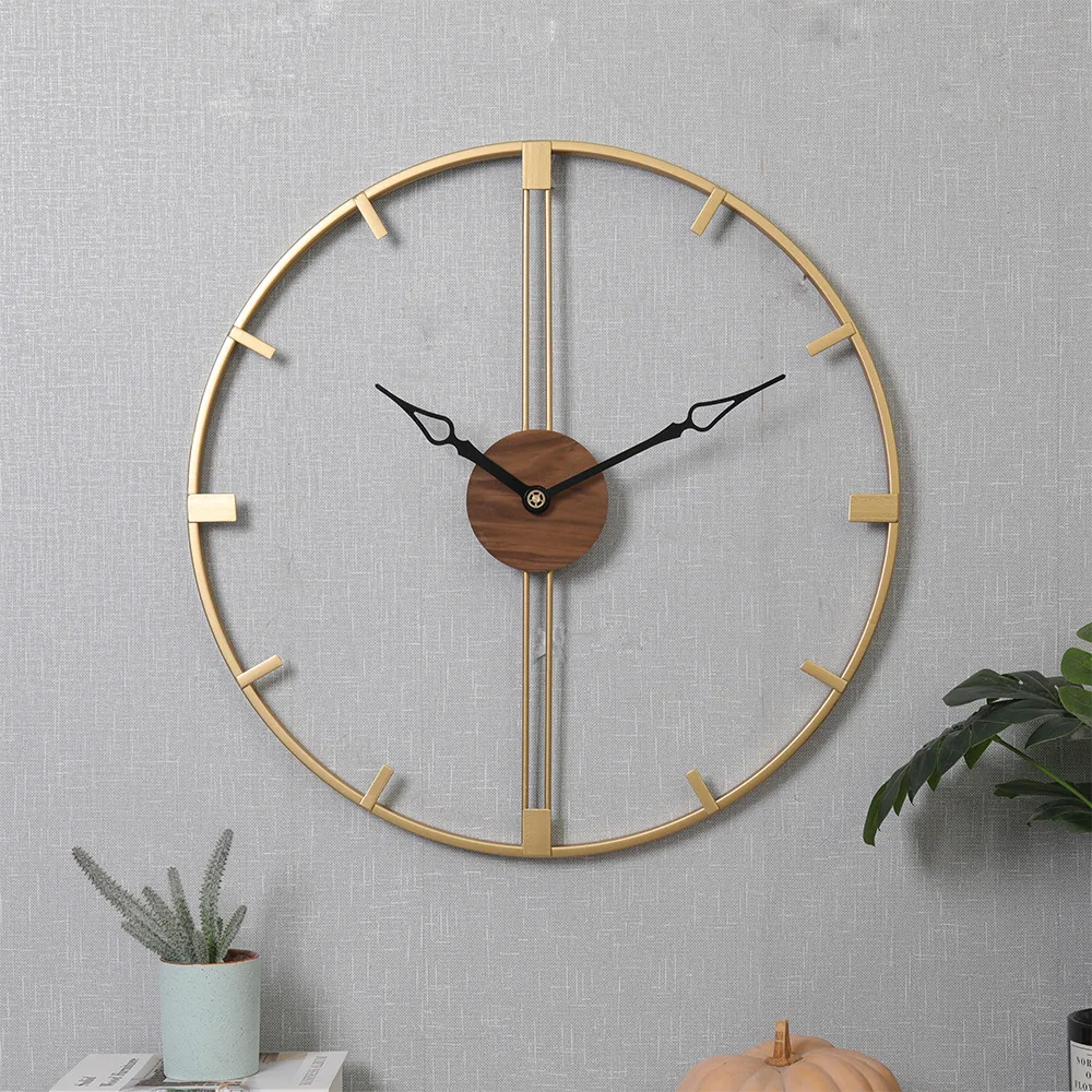 Living room minimalist light luxury decoration hanging watch simple modern tea art creative art clock Mediterranean style fashio
Living room minimalist light luxury decoration hanging watch simple modern tea art creative art clock Mediterranean style fashio