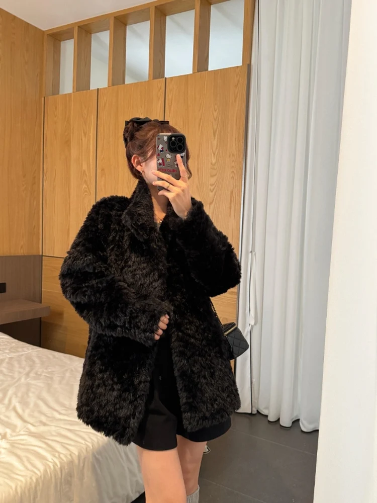 Winter New Lazy Ce ape Eco-Friendly Fake Lamb Fur Medium Length Thiened Women's Coat Casual Sle Long Sve Button C...
Winter New Lazy Ce ape Eco-Friendly Fake Lamb Fur Medium Length Thiened Women's Coat Casual Sle Long Sve Button C...