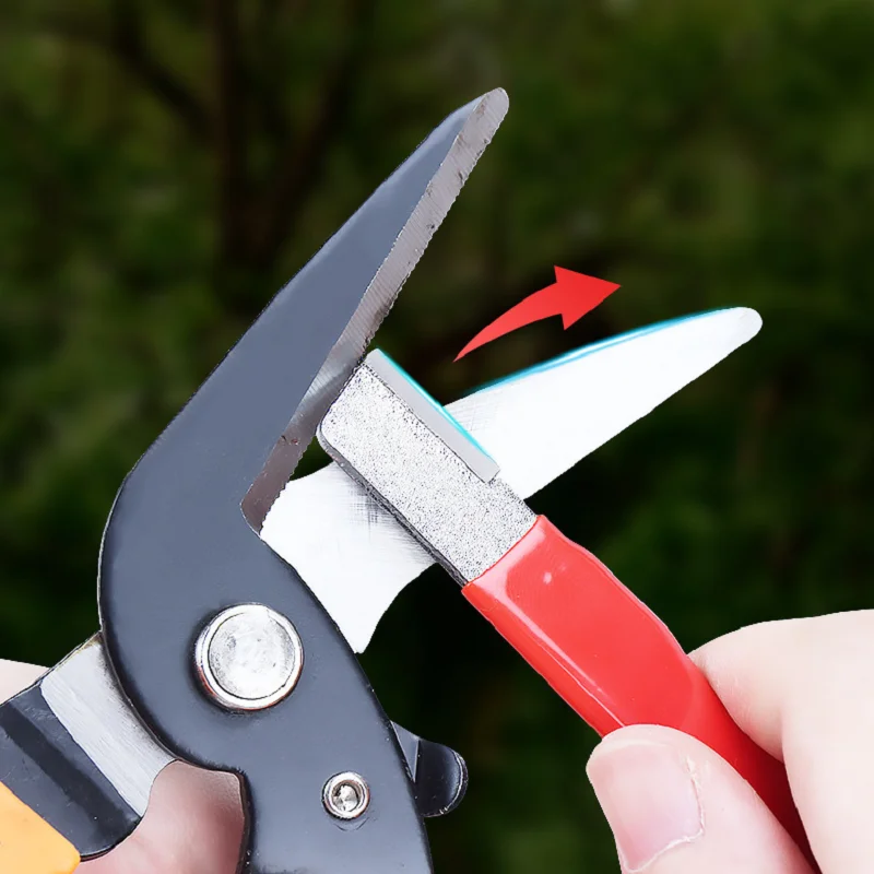 Knife Sharpener Scissors Quick Grinding Scraper Portable Metal Cutting Tool Scissor Pruner Axe Hand Sharpener Trimmer
Knife Sharpener Scissors Quick Grinding Scraper Portable Metal Cutting Tool Scissor Pruner Axe Hand Sharpener Trimmer
