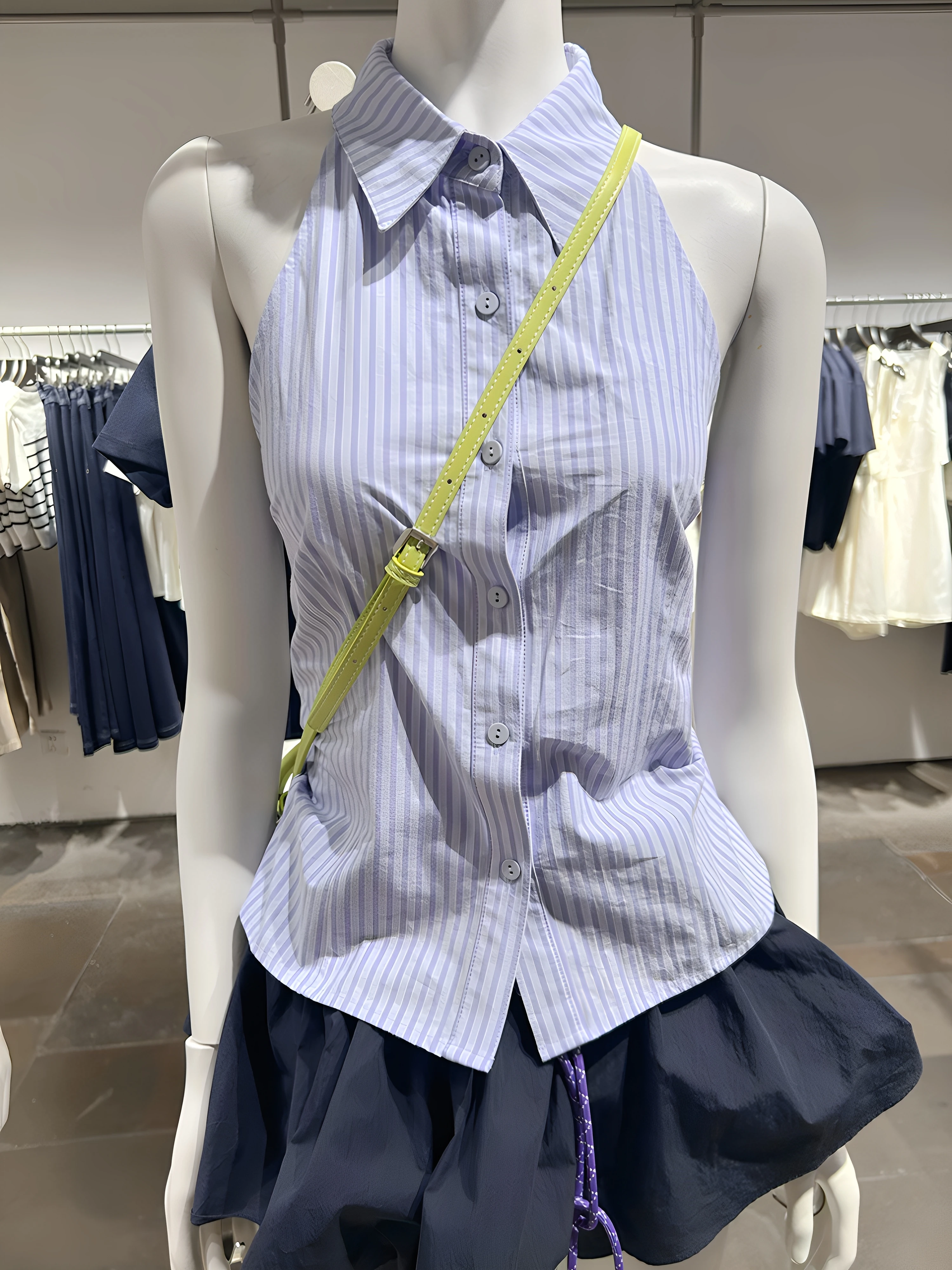 Summer Beautiful Striped Sleeveless Vest And High Waist Shorts Women's Fashion Set Breathable Lightweight Polyester Cotton Blend
Summer Beautiful Striped Sleeveless Vest And High Waist Shorts Women's Fashion Set Breathable Lightweight Polyester Cotton Blend