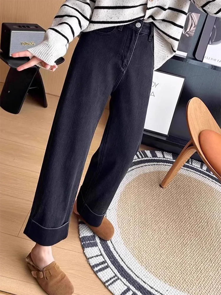 Прямые джинсы больших размеров с высокой талией, женские свободные утягивающие девятисекционные широкие брюки, повседневные джинсовые джинсы
Прямые джинсы больших размеров с высокой талией, женские свободные утягивающие девятисекционные широкие брюки, повседневные джинсовые джинсы