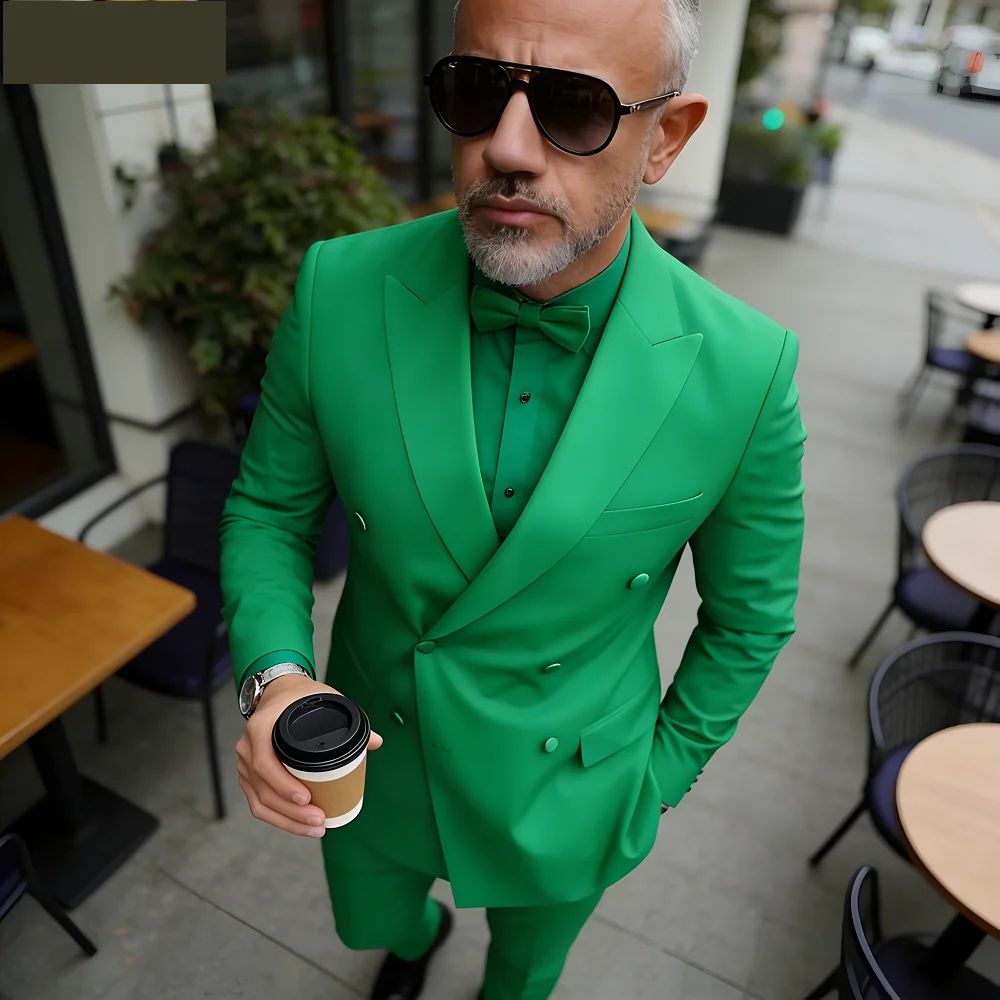 Мужские костюмы класса люкс с острым лацканом, двубортный смокинг, последние модели официальной одежды для жениха, индивидуальный пошив для мужчин.
Мужские костюмы класса люкс с острым лацканом, двубортный смокинг, последние модели официальной одежды для жениха, индивидуальный пошив для мужчин.