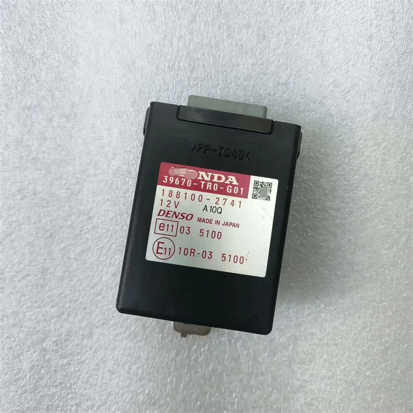 Rear Bumper Parking Sensor Control Module for Honda 9th Civic 2012 2013 2014 2015 Fault Diagnosis Protection
Rear Bumper Parking Sensor Control Module for Honda 9th Civic 2012 2013 2014 2015 Fault Diagnosis Protection