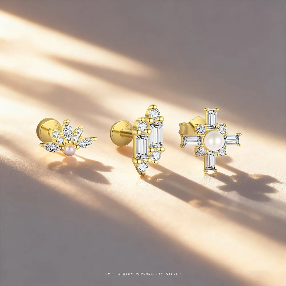 Женские маленькие квадратные серьги-гвоздики из стерлингового серебра 925 пробы с цирконием и крестом, комплект серег для пирсинга, модные украшения 
Женские маленькие квадратные серьги-гвоздики из стерлингового серебра 925 пробы с цирконием и крестом, комплект серег для пирсинга, модные украшения