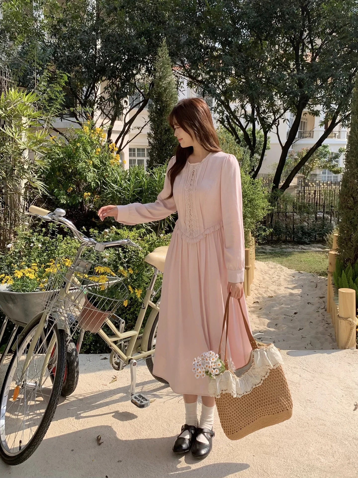 Soft Spoken Long Sleeve Dress Gentlewomanly Atmosphere plus Size Grey Pink Casual High Waist Ruffle Hem A-Line Dress
Soft Spoken Long Sleeve Dress Gentlewomanly Atmosphere plus Size Grey Pink Casual High Waist Ruffle Hem A-Line Dress