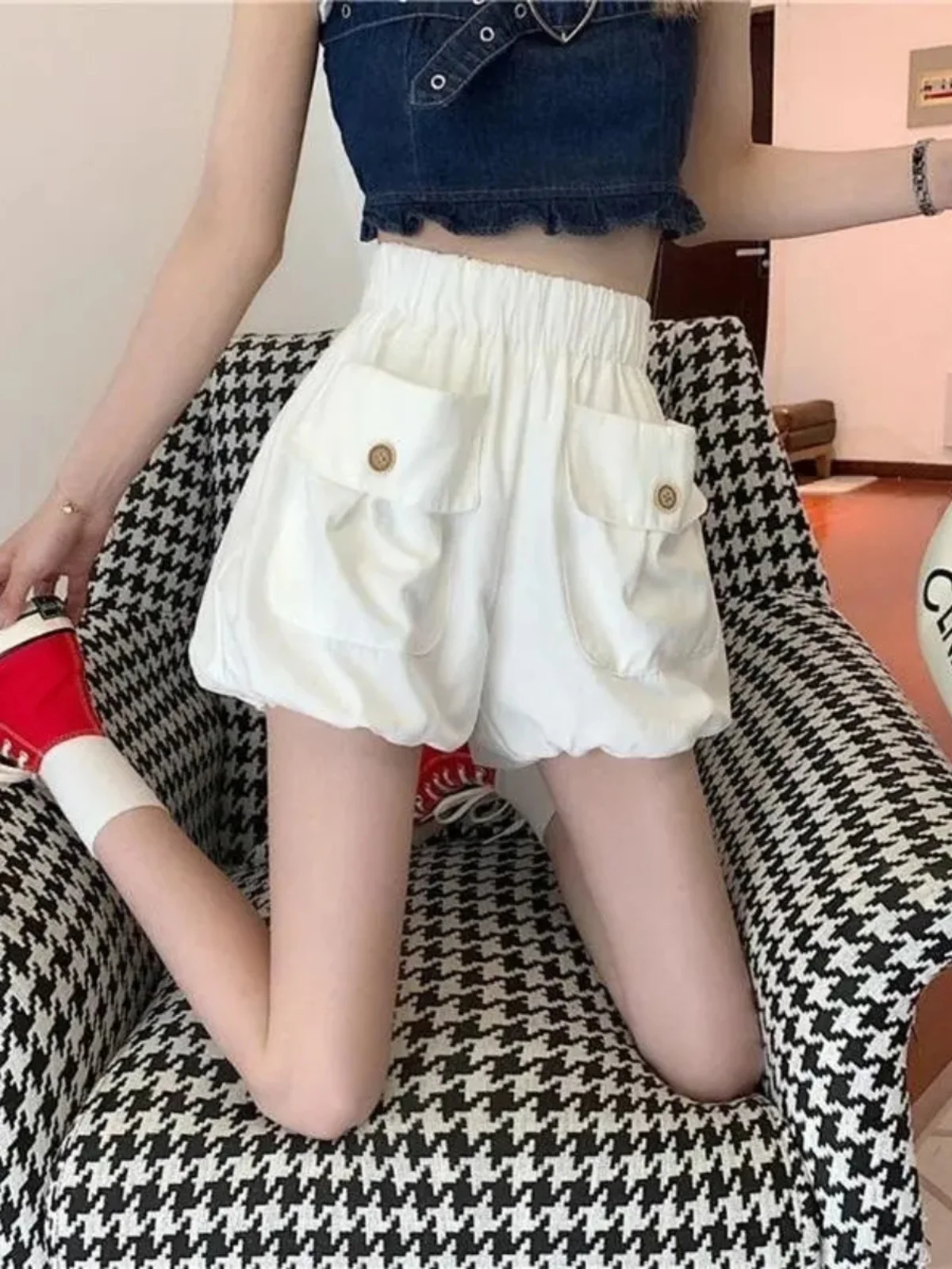 Pumpkin Lantern Shorts Women's Spring and Summer Outer Wear 2025 New Elastic High-waisted Loose Small Casual Fluffy Pants
Pumpkin Lantern Shorts Women's Spring and Summer Outer Wear 2025 New Elastic High-waisted Loose Small Casual Fluffy Pants