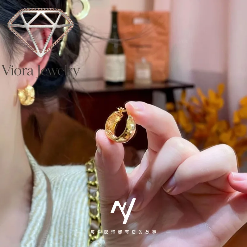 Viora Jewelry Xiaohongshu's same style crushed ice 9999 24K real gold earrings, earrings for women, fashionable versatile ear je
Viora Jewelry Xiaohongshu's same style crushed ice 9999 24K real gold earrings, earrings for women, fashionable versatile ear je