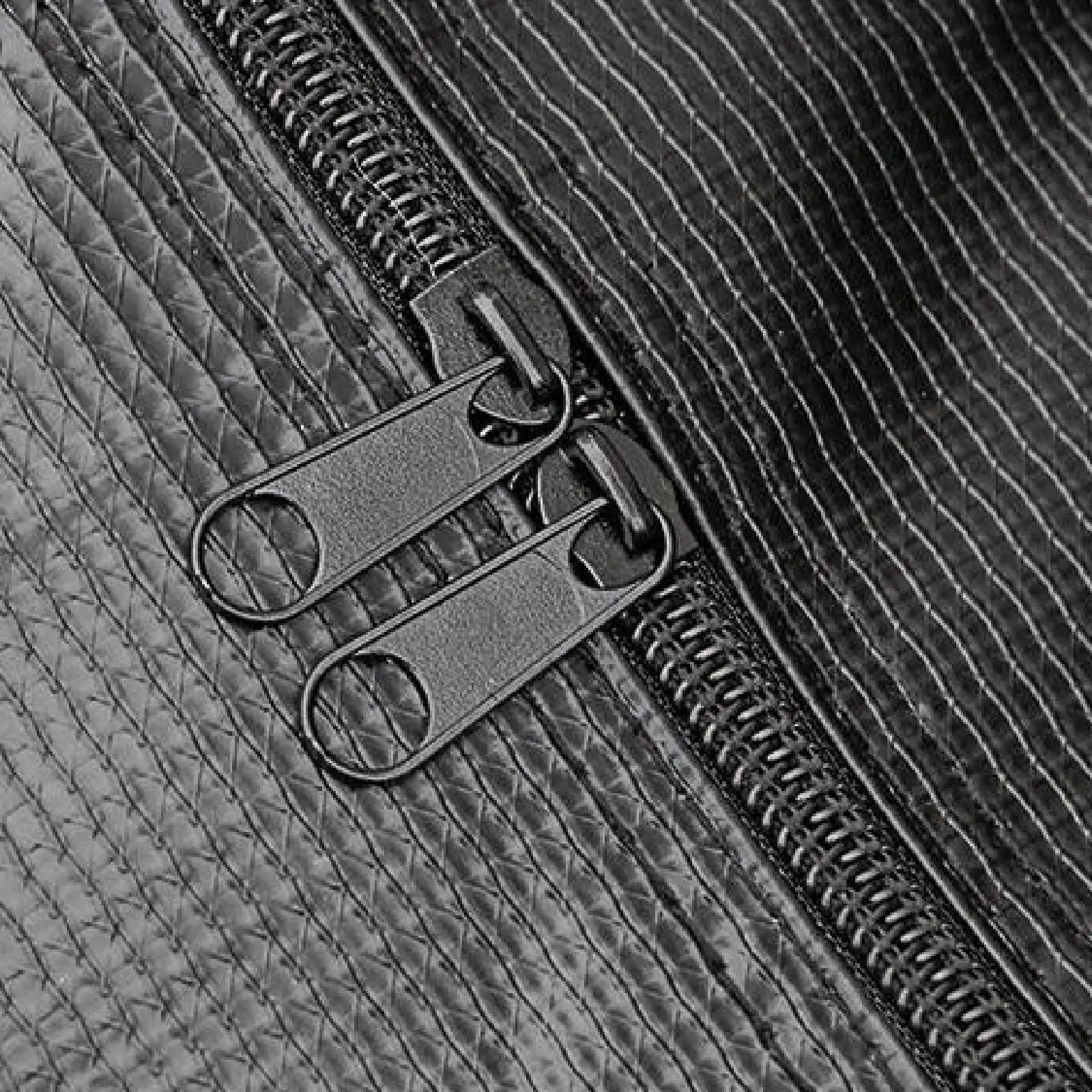 Large Sports Duffel Bag Sturdy Zippered Easy to Clean Water Resistant Long Luggage Bag for Moving Camping Tent Pole Gym Outdoor
Large Sports Duffel Bag Sturdy Zippered Easy to Clean Water Resistant Long Luggage Bag for Moving Camping Tent Pole Gym Outdoor