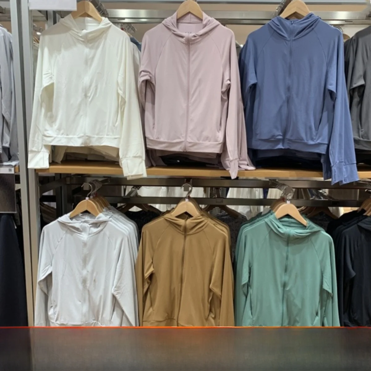 NHLQ женская повседневная легкая дышащая солнцезащитная одежда с капюшоном и защитой от ультрафиолета, разноцветная одежда для поездок на работу Sle O44453
NHLQ женская повседневная легкая дышащая солнцезащитная одежда с капюшоном и защитой от ультрафиолета, разноцветная одежда для поездок на работу Sle O44453