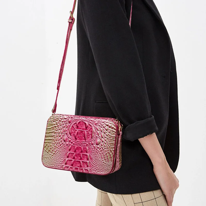 Crocodile Pattern Gradient Pink Women's Crossbody Bag Fashionable Detachable Shoulder Strap Daily Commuting Small Square Bag
Crocodile Pattern Gradient Pink Women's Crossbody Bag Fashionable Detachable Shoulder Strap Daily Commuting Small Square Bag