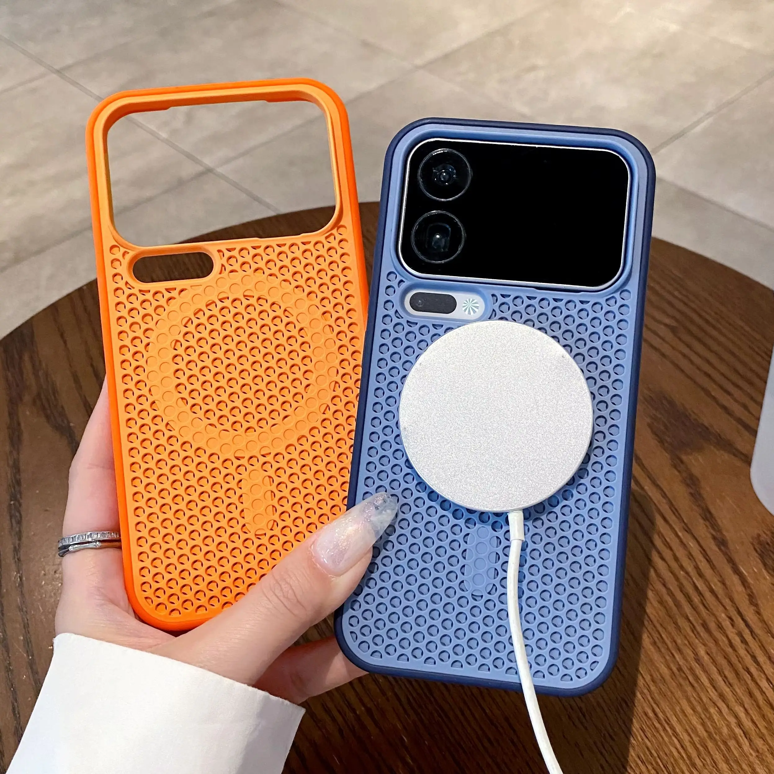 Heat Dissipation Grid Mesh For Magsafe Case For XiaoMI 17 15 14 13 Pro Max Magnetic Honeycomb Breathable Shockproof Hard Cover
Heat Dissipation Grid Mesh For Magsafe Case For XiaoMI 17 15 14 13 Pro Max Magnetic Honeycomb Breathable Shockproof Hard Cover