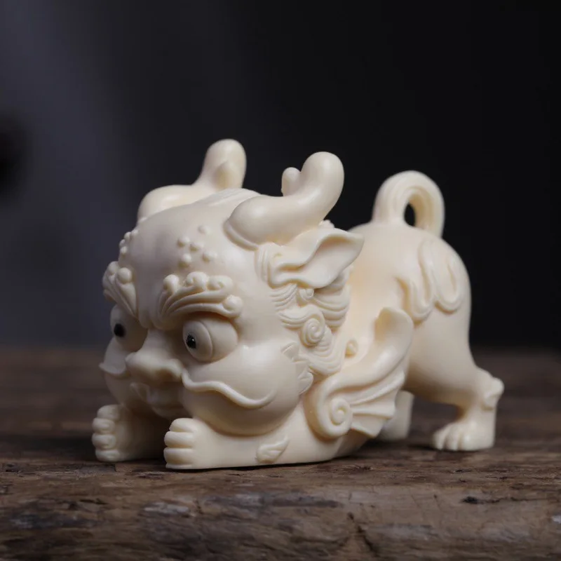 Ivory Nut CarvingQCar Decoration Home Desktop Decoration Handlebar Crafts Wholesale Gift Box
Ivory Nut CarvingQCar Decoration Home Desktop Decoration Handlebar Crafts Wholesale Gift Box