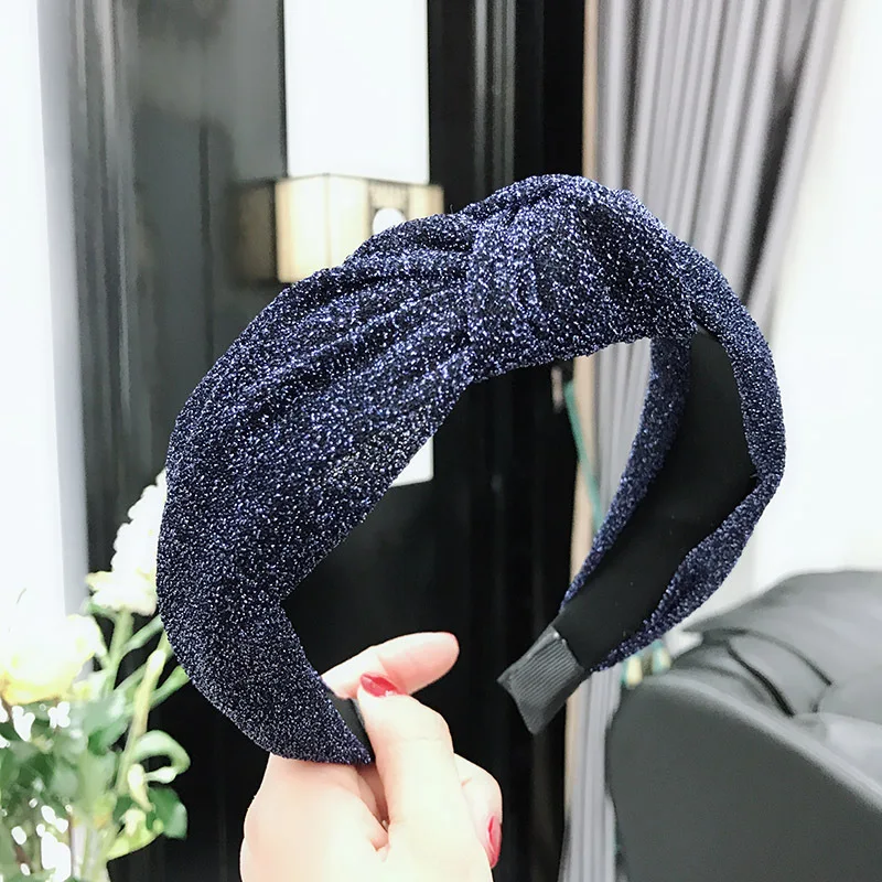 2025 Solid Color Shiny Velvet Cross Headbands Hair Bands For Party Handmade Luxury Flannel Hair Accessories Headwear Headdress
2025 Solid Color Shiny Velvet Cross Headbands Hair Bands For Party Handmade Luxury Flannel Hair Accessories Headwear Headdress