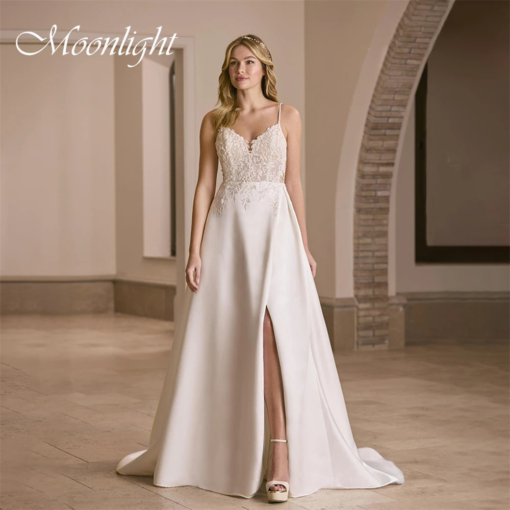 Modern Lace V-Neck A- Line Wedding Dress Women 2026 Appliqued Side Split Spaghetti Straps Backless Vestidos De Novia Customized
Modern Lace V-Neck A- Line Wedding Dress Women 2026 Appliqued Side Split Spaghetti Straps Backless Vestidos De Novia Customized