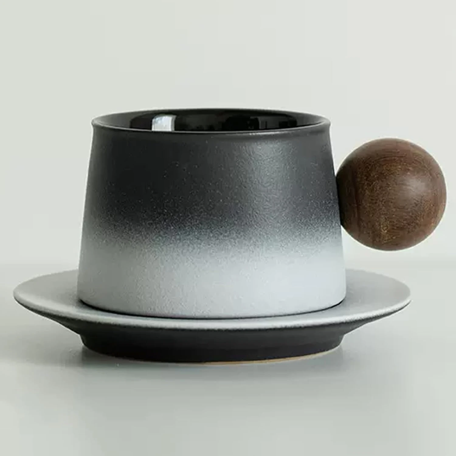experience. Perfect gift for coffee enthusiasts or coworkers. Enjoy your morning cup of coffee in style with these exquisite cer
experience. Perfect gift for coffee enthusiasts or coworkers. Enjoy your morning cup of coffee in style with these exquisite cer