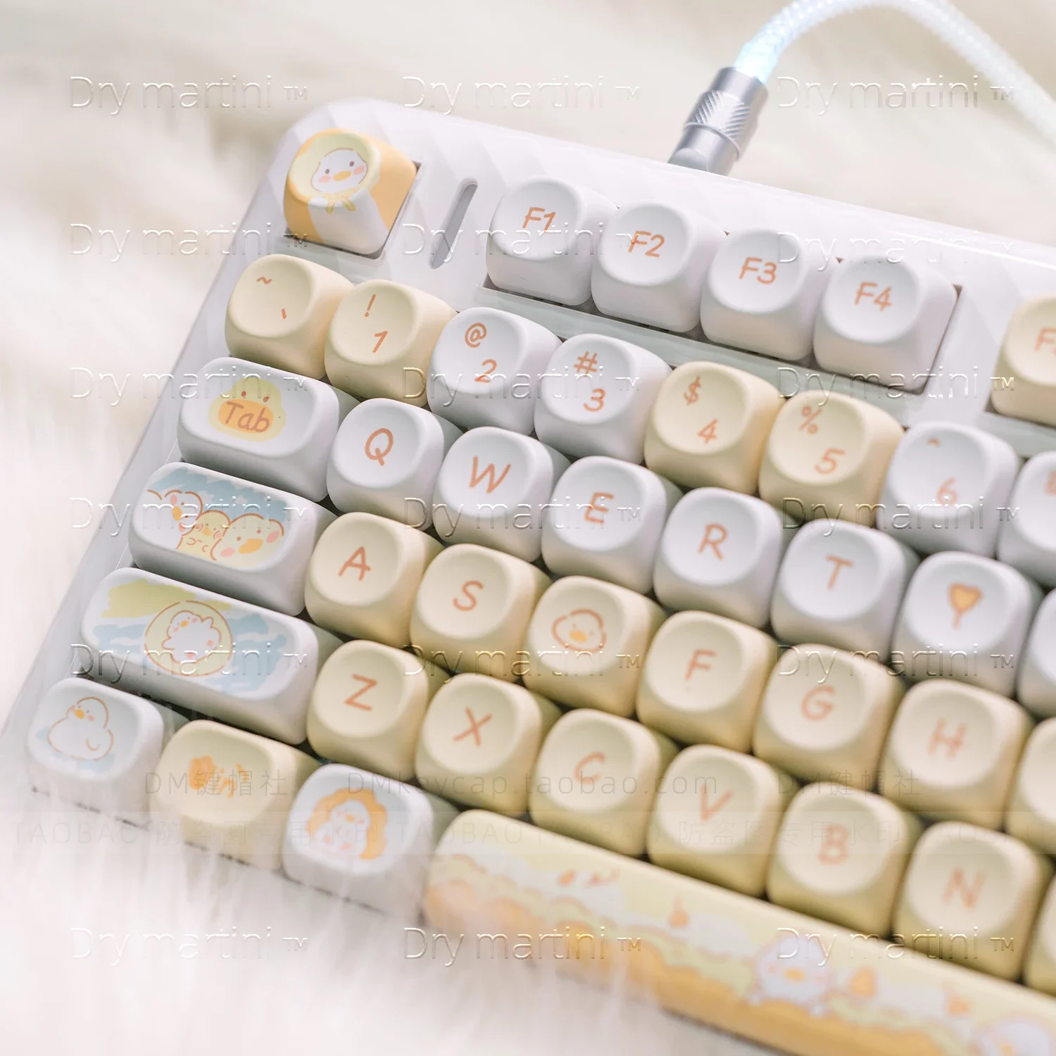 Little Duck Keycap Cute Ball Cap Mile Good Duck Rounded Cream PBT Hot Sublimation 68 75 84 87 98 108
Little Duck Keycap Cute Ball Cap Mile Good Duck Rounded Cream PBT Hot Sublimation 68 75 84 87 98 108