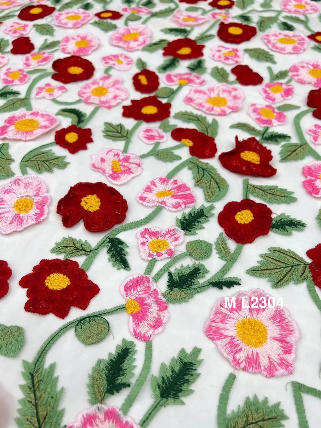 Nigerian flowers Lace Fabric ZH-1308102 High Quality Embroidery African French Lace Fabric For Dress
Nigerian flowers Lace Fabric ZH-1308102 High Quality Embroidery African French Lace Fabric For Dress