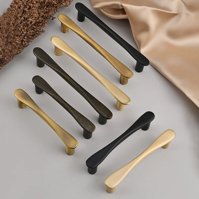 Современные минималистичные ручки шкафа, роскошные ручки для ящиков, дверные ручки шкафа, новый китайский стиль
Современные минималистичные ручки шкафа, роскошные ручки для ящиков, дверные ручки шкафа, новый китайский стиль