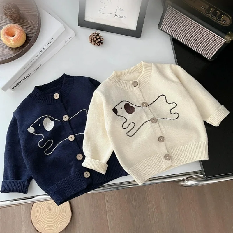 Korean Boys Spring Autumn Knitted Cardigan Jacket Fashion Baby Cartoon Embroidery Coats Versatile Girls Kid Sweater Trousers Set
Korean Boys Spring Autumn Knitted Cardigan Jacket Fashion Baby Cartoon Embroidery Coats Versatile Girls Kid Sweater Trousers Set