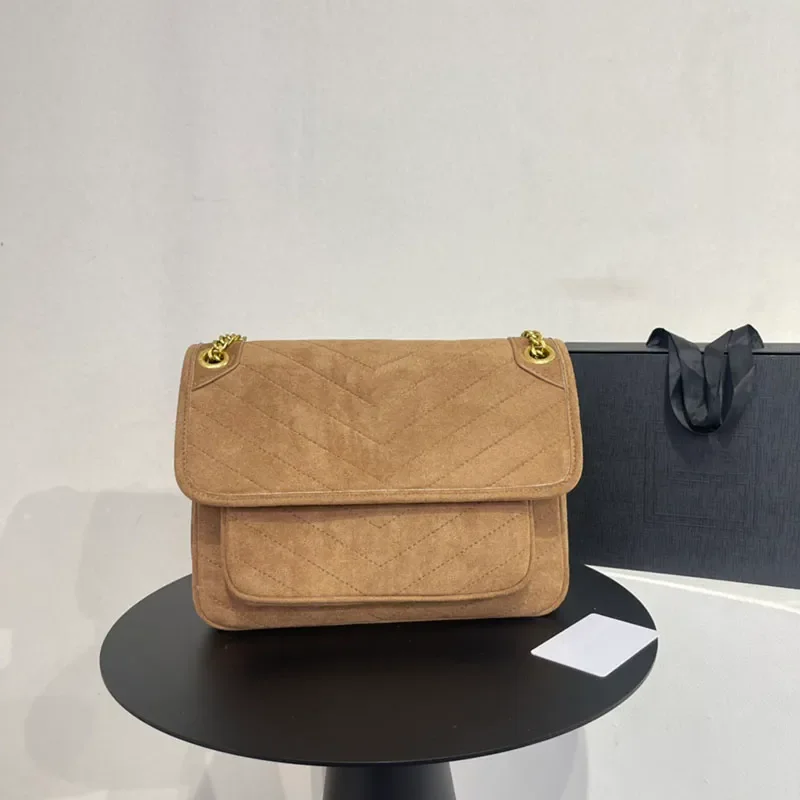 top Niki Crossbody chain bag LOULOU vintage Suede leather shoulder tote Quilted medium handbag Luxurys Designers bags
top Niki Crossbody chain bag LOULOU vintage Suede leather shoulder tote Quilted medium handbag Luxurys Designers bags