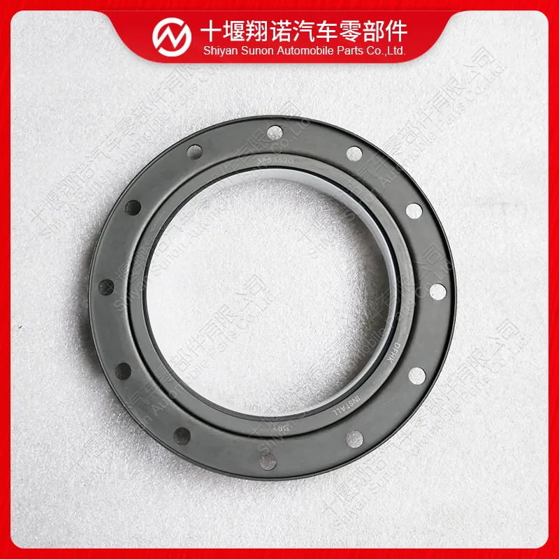 Suitable for Dongfeng Cummins engine 6CT300PS crankshaft rear oil seal 3883620 3821388
Suitable for Dongfeng Cummins engine 6CT300PS crankshaft rear oil seal 3883620 3821388