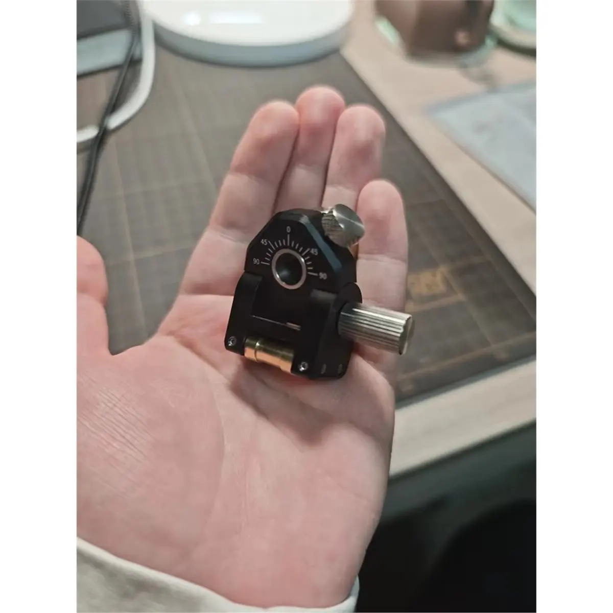 Collet Fixed Angle Sharpener Carving Knives Repair Tool Woodworking Fixed Angle Sharpener Guide Square Hole
Collet Fixed Angle Sharpener Carving Knives Repair Tool Woodworking Fixed Angle Sharpener Guide Square Hole