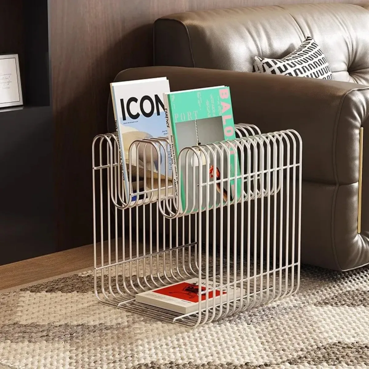 Modern Minimalist Metal Shelf, Wall/Floor Organizer for Coffee Table Sofa Side Table Bedside Storage
Modern Minimalist Metal Shelf, Wall/Floor Organizer for Coffee Table Sofa Side Table Bedside Storage