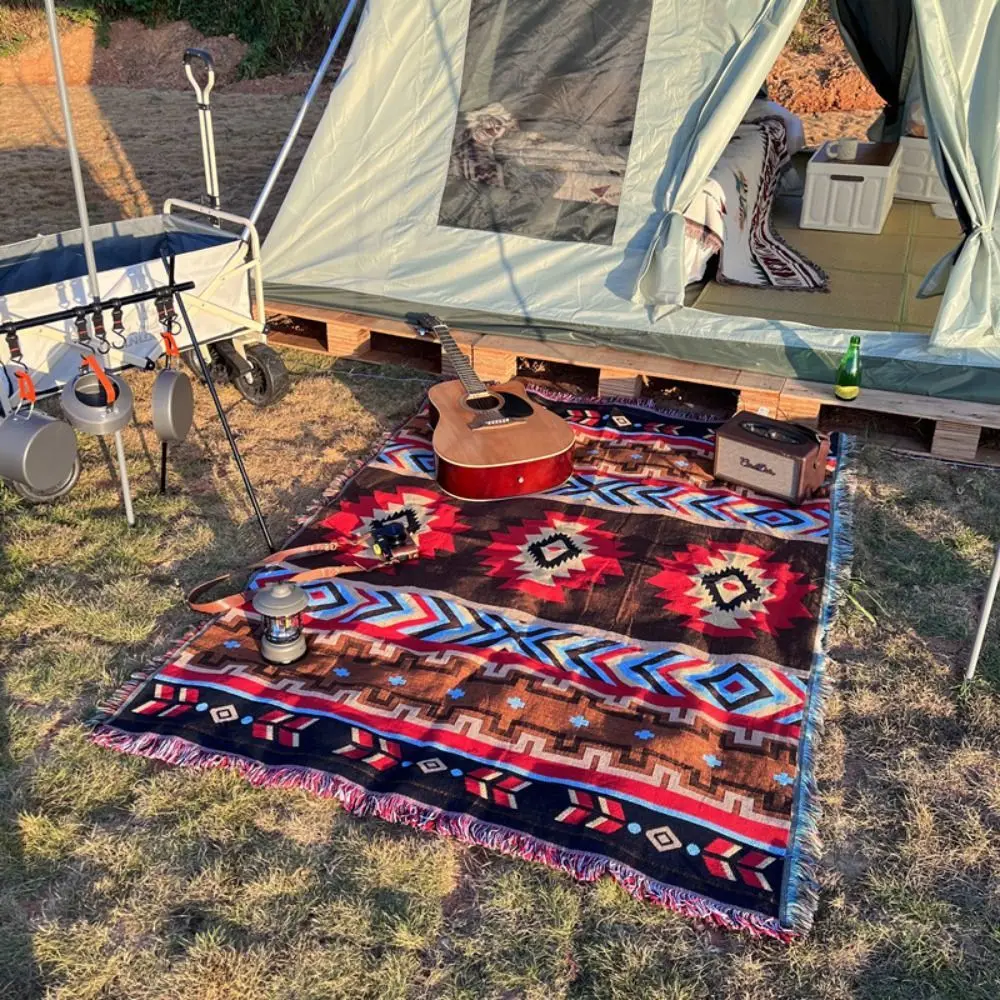 Thickened Moisture-proof Picnic Mat Multi-purpose European Tent Blankets Ethnic Style Ins Bohemian Floor Mat Picnic
Thickened Moisture-proof Picnic Mat Multi-purpose European Tent Blankets Ethnic Style Ins Bohemian Floor Mat Picnic