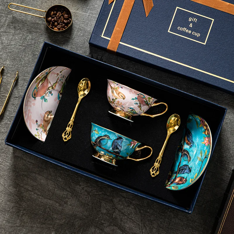 PYJ European bone china coffee cup and saucer set pastoral coffee utensils-2pcs
PYJ European bone china coffee cup and saucer set pastoral coffee utensils-2pcs