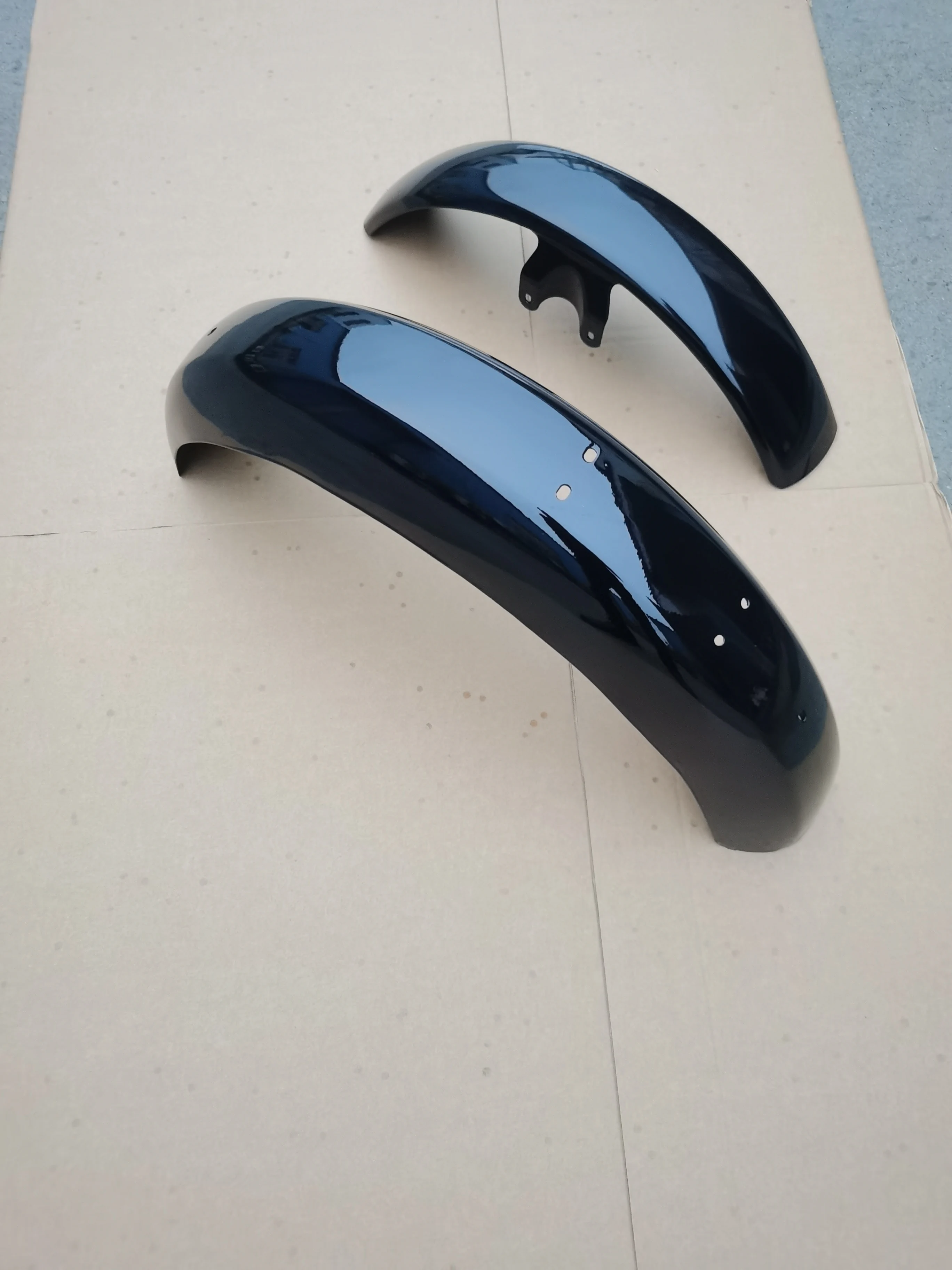 Новая репродукция защиты переднего и заднего крыла для MZ ETZ 125 150 250 251 301, аксессуар для защиты мотоцикла
Новая репродукция защиты переднего и заднего крыла для MZ ETZ 125 150 250 251 301, аксессуар для защиты мотоцикла