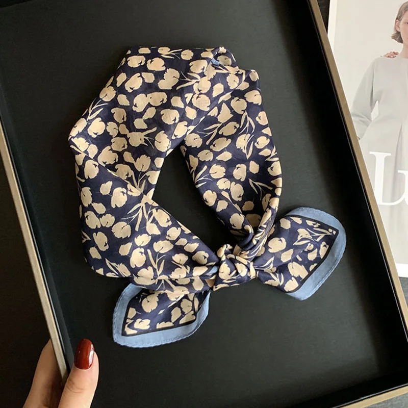 Enianechu 70% Cotton 30% Silk Scarf Women Winter Japan Fashion Breathable Print Square Scarf Mori Girl Winter Accessories
Enianechu 70% Cotton 30% Silk Scarf Women Winter Japan Fashion Breathable Print Square Scarf Mori Girl Winter Accessories