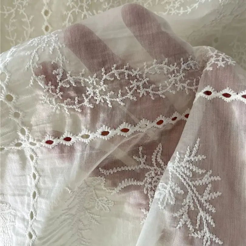 New cotton embroidery rose garden fabric Tencel lace full handmade DIY wedding dress cloth tablecloth home decoration fabric
New cotton embroidery rose garden fabric Tencel lace full handmade DIY wedding dress cloth tablecloth home decoration fabric