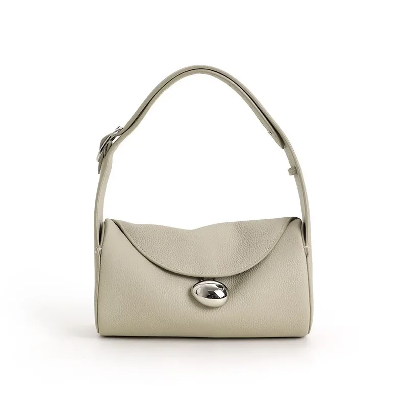 Fashinable Genuine Leather Shoulder Bags for Women Soft Small Bag Luxury Women 2025 Luxury Designer Ladies Tote Handbags
Fashinable Genuine Leather Shoulder Bags for Women Soft Small Bag Luxury Women 2025 Luxury Designer Ladies Tote Handbags