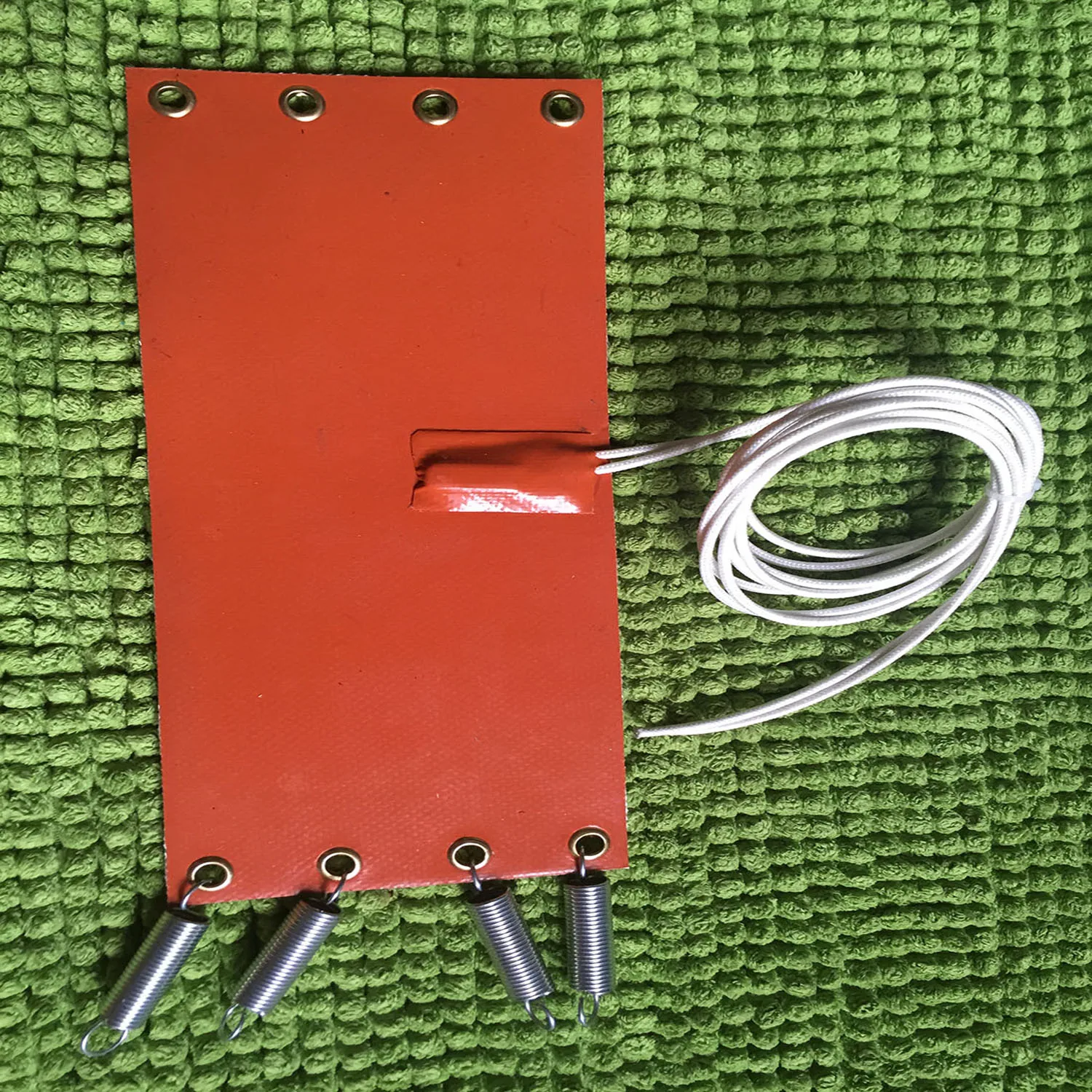 100X235mm 12V 200W Silicone Heater Pad, Car Fuel Filter Heater, Diesel Heater , Flexible Heating Element, Thermal Pad
100X235mm 12V 200W Silicone Heater Pad, Car Fuel Filter Heater, Diesel Heater , Flexible Heating Element, Thermal Pad
