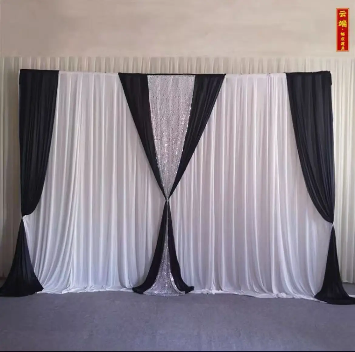 10X10FT White Wedding Backdrop Curtain with Sequin Drapery Swag Valance Stage Backdrops Background for Party Event Decoration
10X10FT White Wedding Backdrop Curtain with Sequin Drapery Swag Valance Stage Backdrops Background for Party Event Decoration