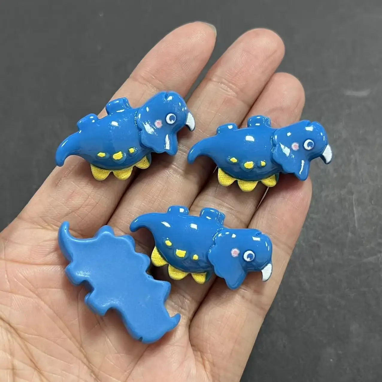 10Pcs Cartoon Cute Dinosaur Series Resin Junk Phone Case Storage Box Flatback Resin Accessory
10Pcs Cartoon Cute Dinosaur Series Resin Junk Phone Case Storage Box Flatback Resin Accessory