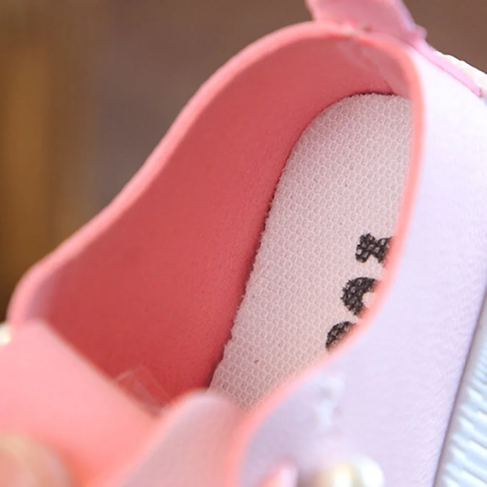 Очаровательные туфли с ушками для девочек, мягкие и удобные туфли на весну и осень, размер 24, обувь для девочек, кроссовки для малышей
Очаровательные туфли с ушками для девочек, мягкие и удобные туфли на весну и осень, размер 24, обувь для девочек, кроссовки для малышей