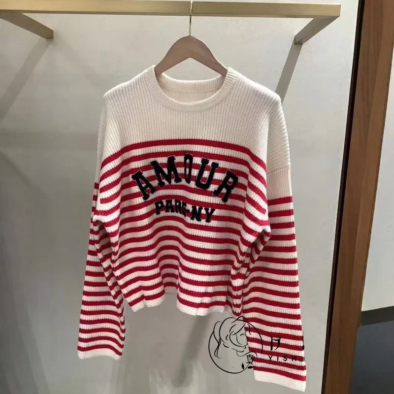 Knitted Sweater Women's round Neck Embroidered Letter Striped Top Casual Loose Fit Long Sleeve Autumn Fashion
Knitted Sweater Women's round Neck Embroidered Letter Striped Top Casual Loose Fit Long Sleeve Autumn Fashion