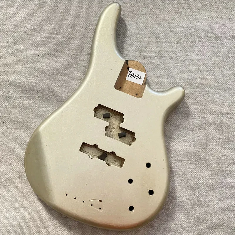 FB132 Golden Color Active PJB Bass Body in Solid wood 4 or 5 String Electric Bass Replace DIY Guitar Parts
FB132 Golden Color Active PJB Bass Body in Solid wood 4 or 5 String Electric Bass Replace DIY Guitar Parts