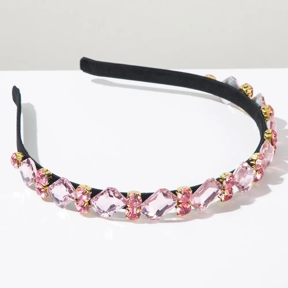 Glamorous Retro Rhinestone Headbands Narrow Elegant Crystal Hairbands Sparkling Women Headbands for Women
Glamorous Retro Rhinestone Headbands Narrow Elegant Crystal Hairbands Sparkling Women Headbands for Women