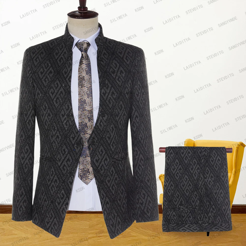 2023 Stand Collar Men Jacket Pants Business Grey Black Shiny Classic Pattern Men Wedding Suits High Quality Slim Dress 2 Pcs Set
2023 Stand Collar Men Jacket Pants Business Grey Black Shiny Classic Pattern Men Wedding Suits High Quality Slim Dress 2 Pcs Set